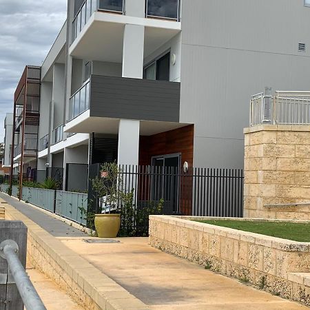 Mariner'S Cove ~ Luxe Waterfront Apartment Mindarie Luaran gambar