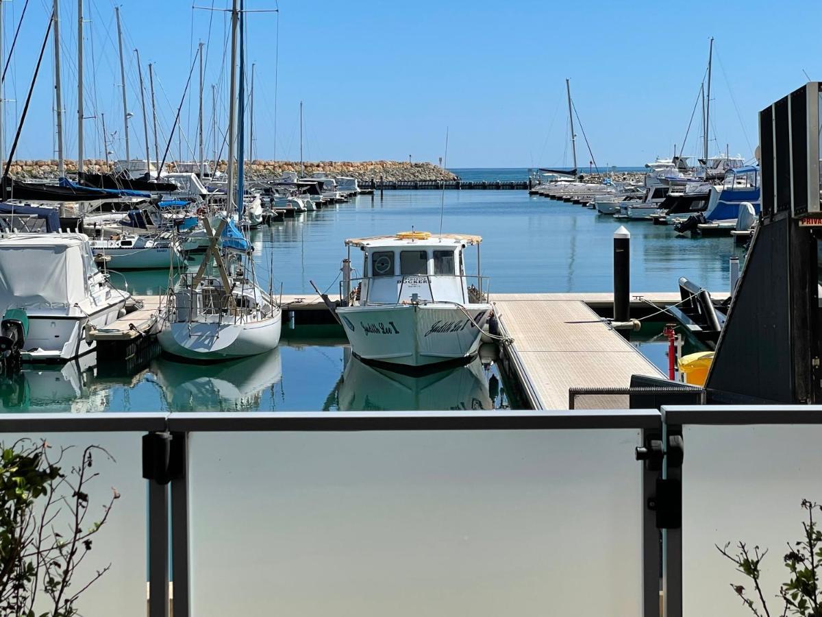 Mariner'S Cove ~ Luxe Waterfront Apartment Mindarie Luaran gambar