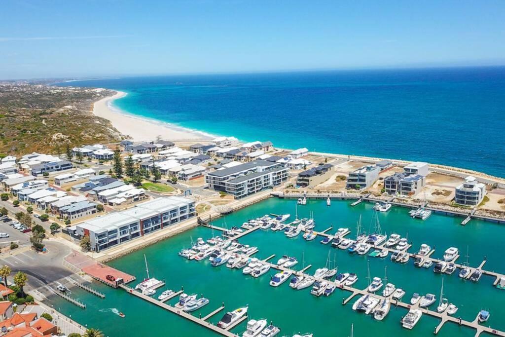 Mariner'S Cove ~ Luxe Waterfront Apartment Mindarie Luaran gambar